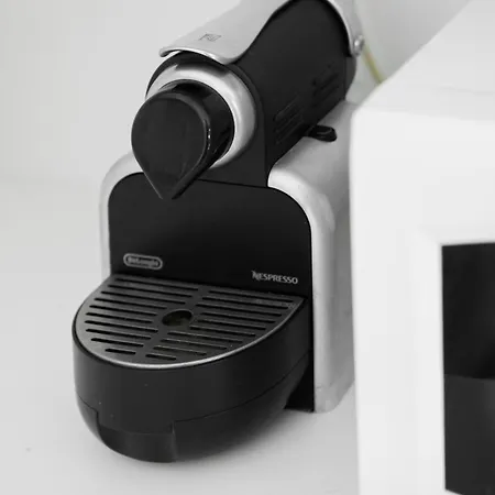Apartman Delmare Black&white Studio